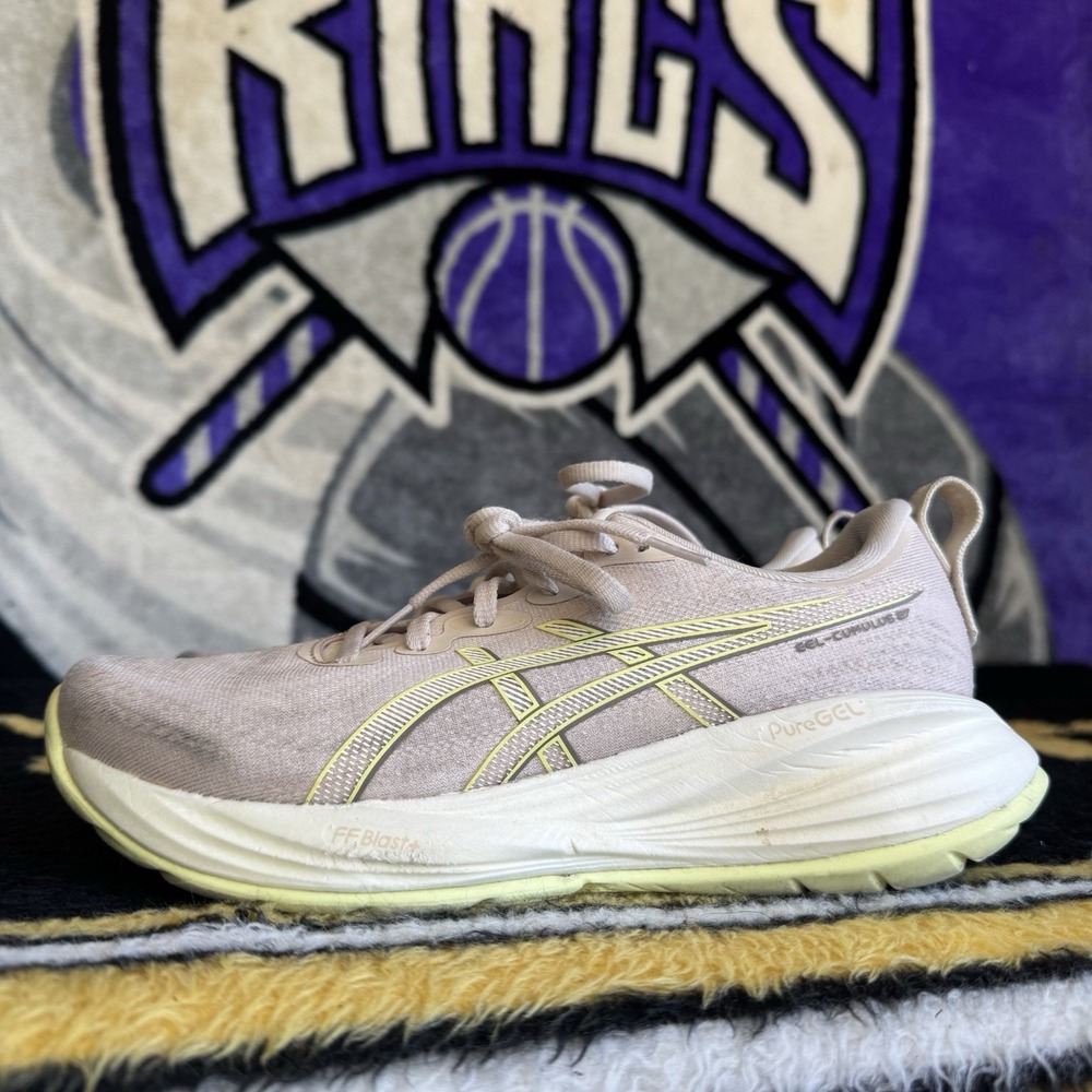 Size 8 - ASICS Women Gel-Cumulus 27 1012B772 Beige Running Shoes Sneakers